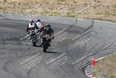 media/Apr-20-2025-AHRMA (Sun) [[393a79c373]]/Race/Group 3/Turn 4b/